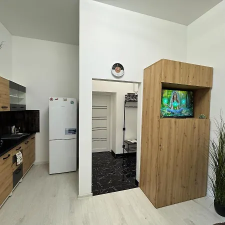 Smart Near The Railway Station Apartment Odesa